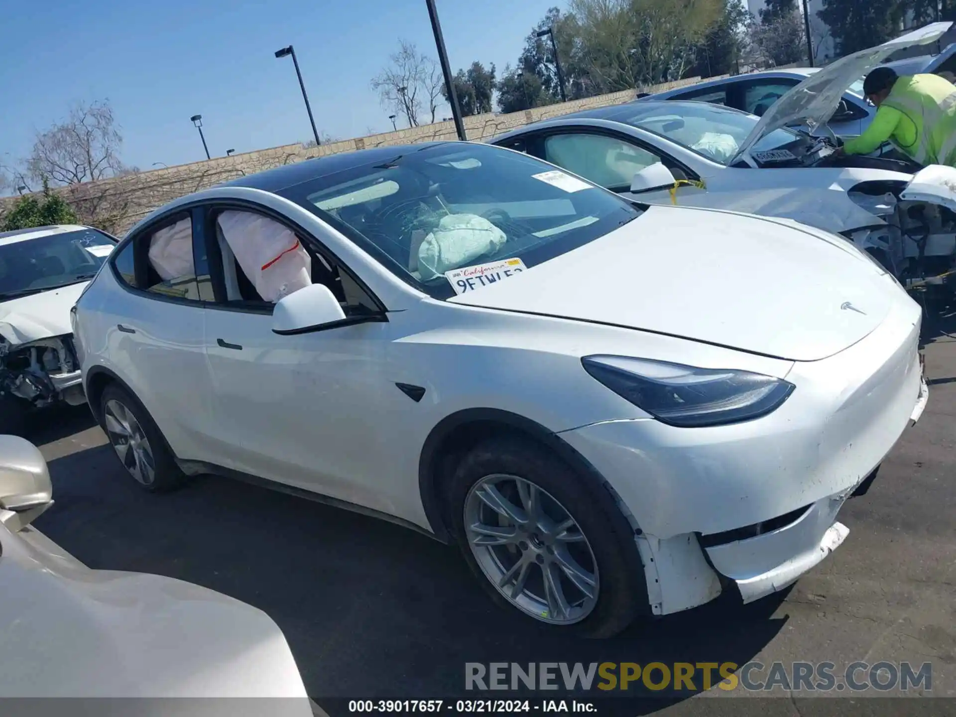 13 Photograph of a damaged car 7SAYGDEE6PF628914 TESLA MODEL Y 2023