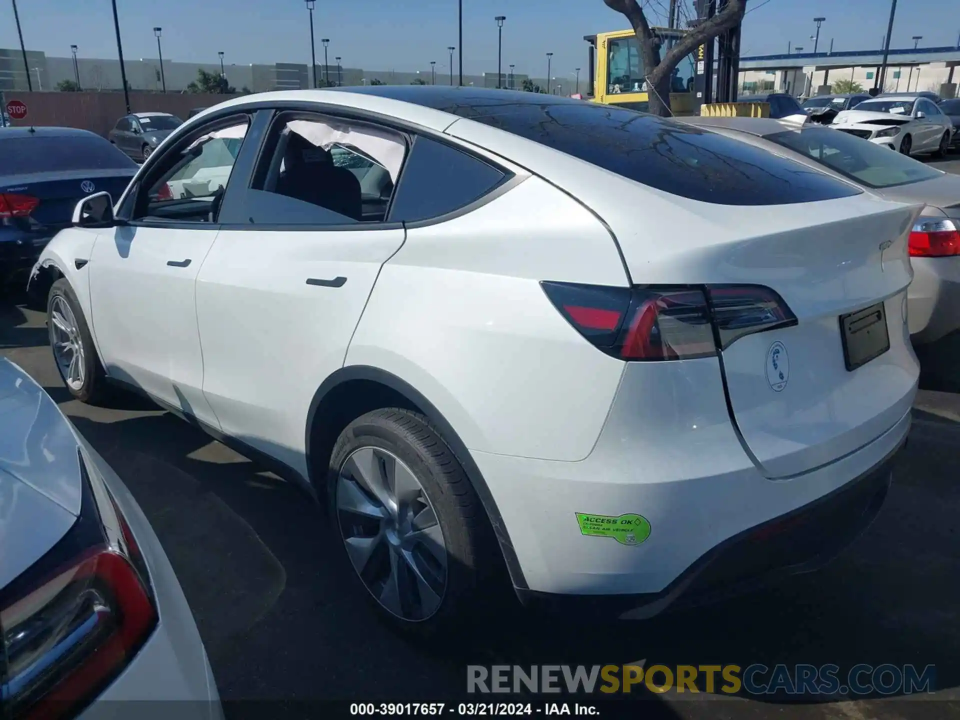 3 Photograph of a damaged car 7SAYGDEE6PF628914 TESLA MODEL Y 2023