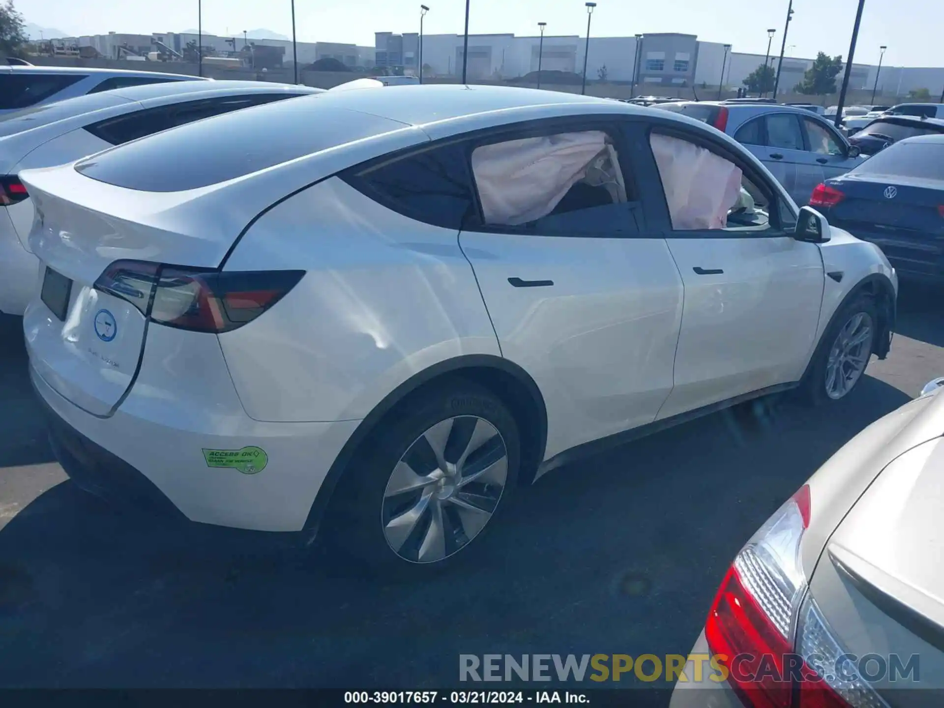 4 Photograph of a damaged car 7SAYGDEE6PF628914 TESLA MODEL Y 2023