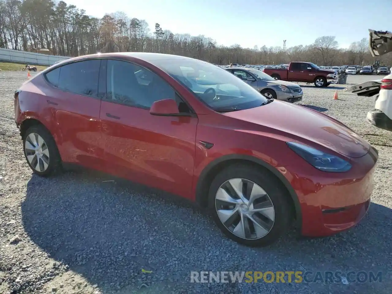 4 Photograph of a damaged car 7SAYGDEE6PF710030 TESLA MODEL Y 2023