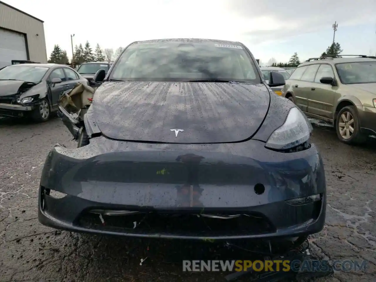 5 Photograph of a damaged car 7SAYGDEE6PF886446 TESLA MODEL Y 2023