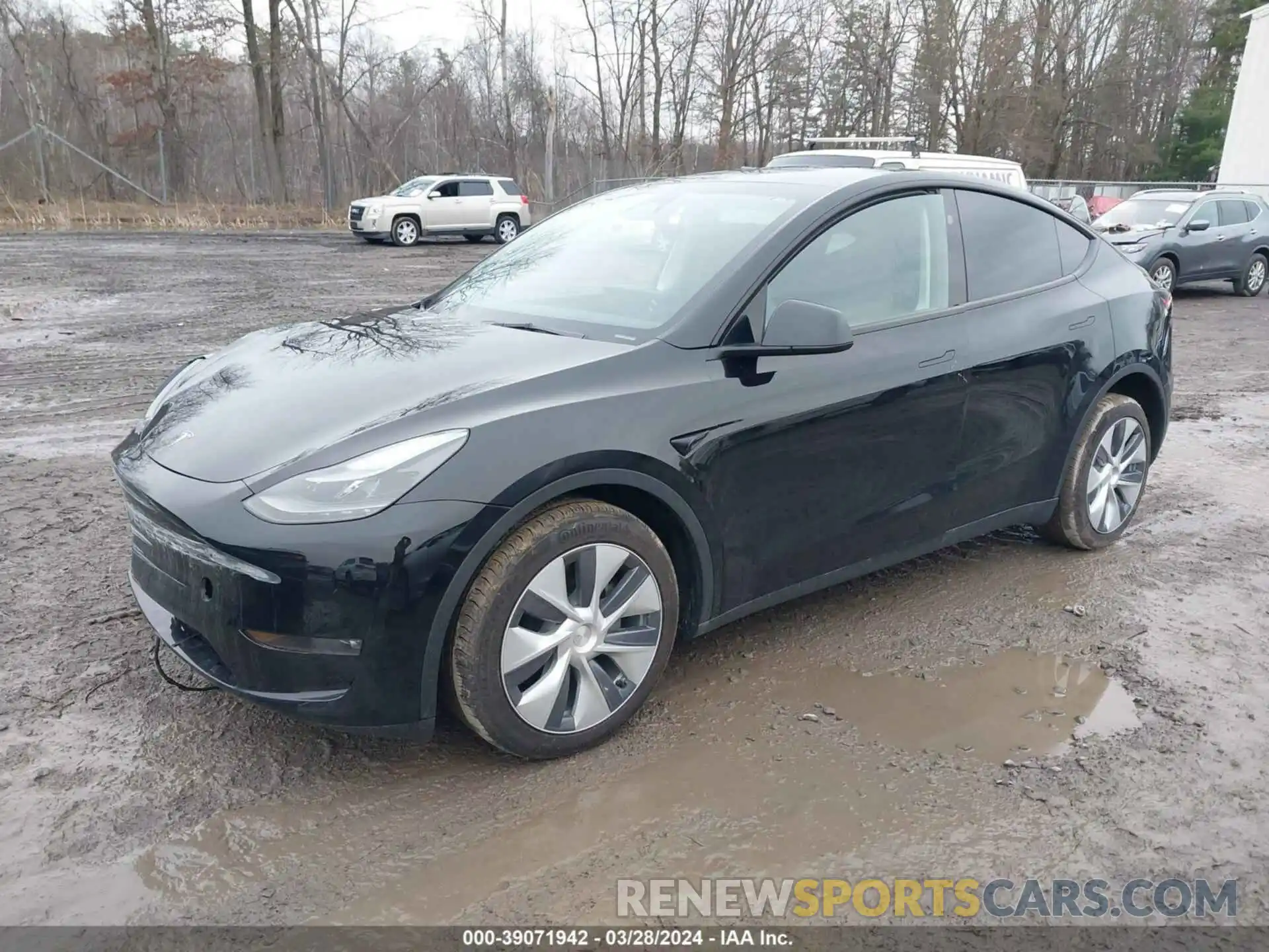 2 Photograph of a damaged car 7SAYGDEE7PF899061 TESLA MODEL Y 2023