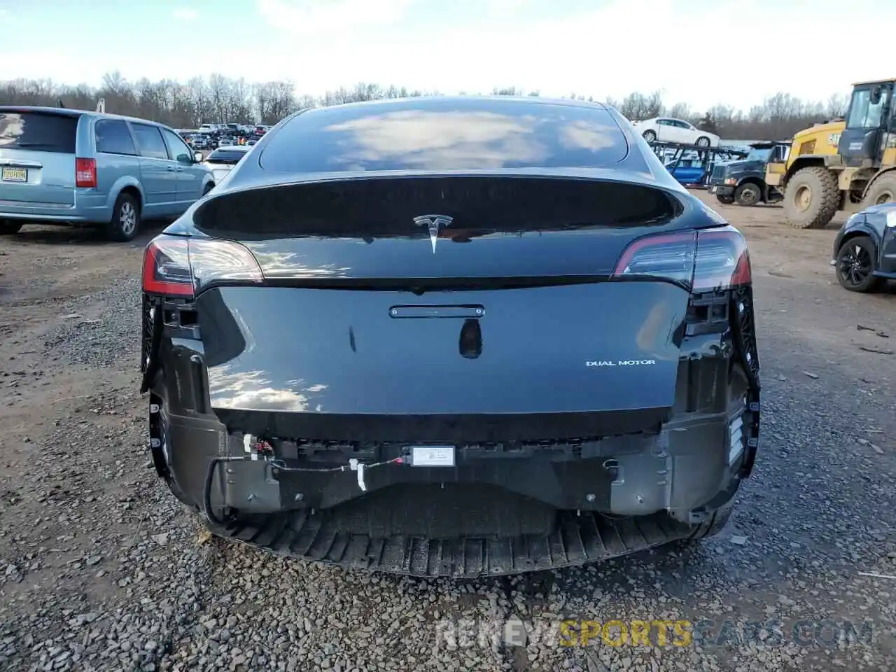 6 Photograph of a damaged car 7SAYGDEE8PA189907 TESLA MODEL Y 2023