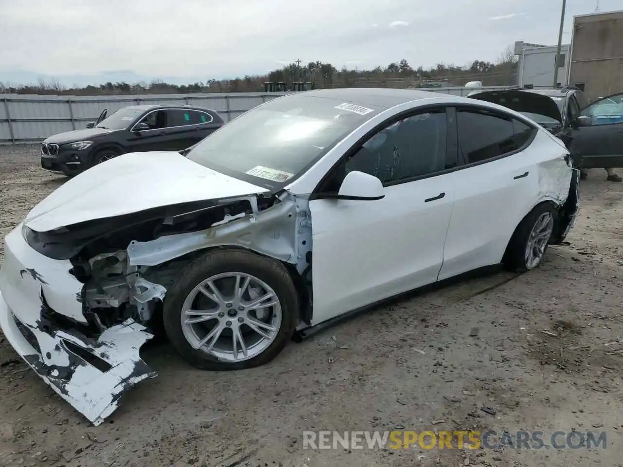 1 Photograph of a damaged car 7SAYGDEE9PF617860 TESLA MODEL Y 2023