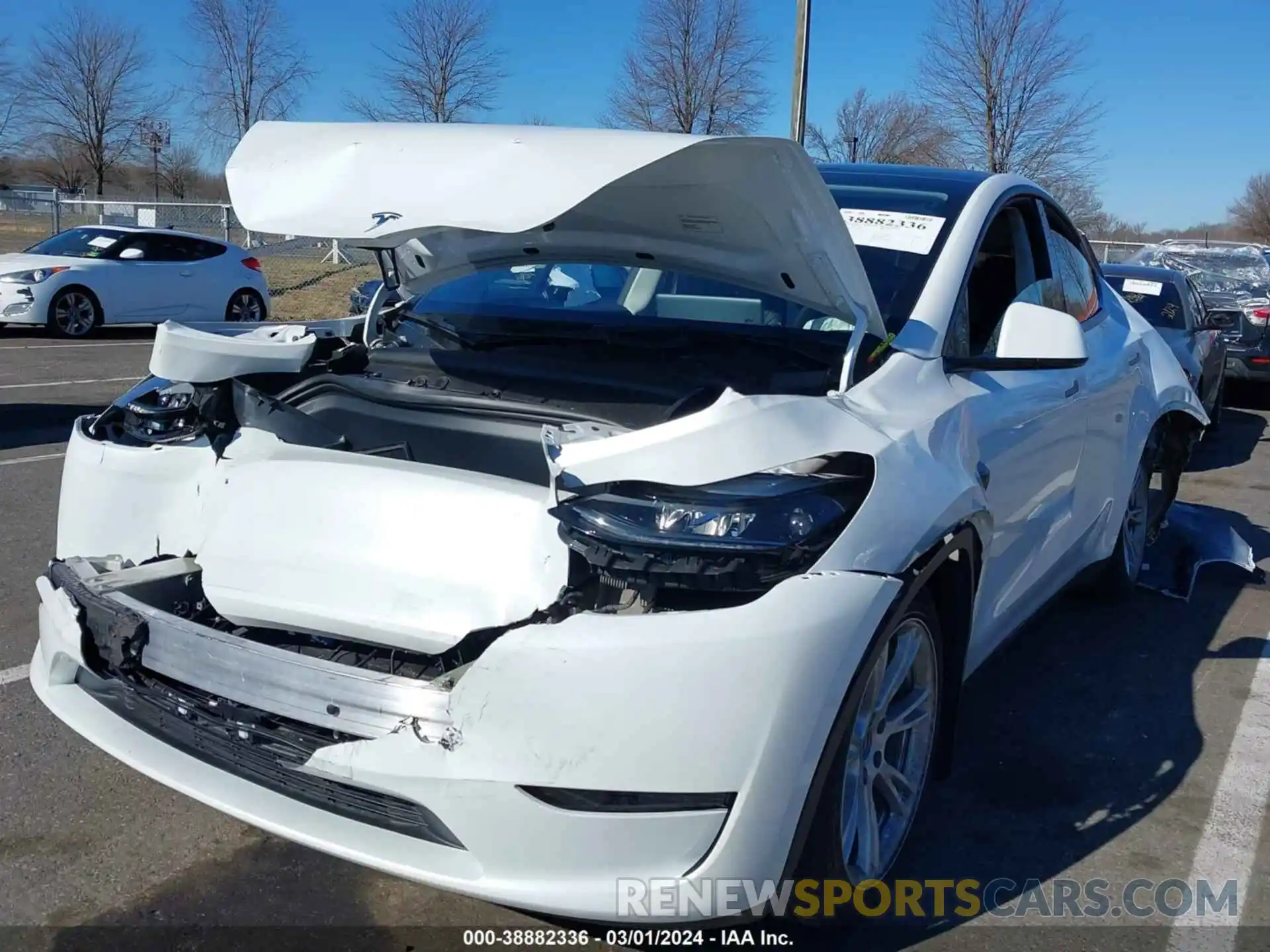 2 Photograph of a damaged car 7SAYGDEE9PF688041 TESLA MODEL Y 2023