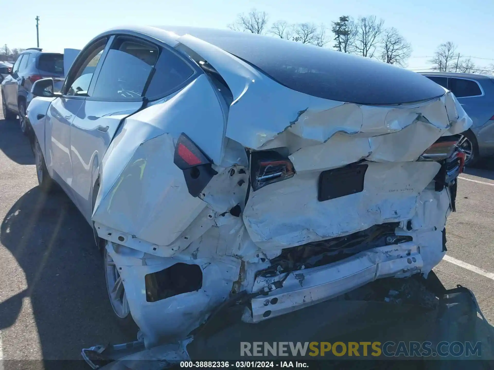 3 Photograph of a damaged car 7SAYGDEE9PF688041 TESLA MODEL Y 2023