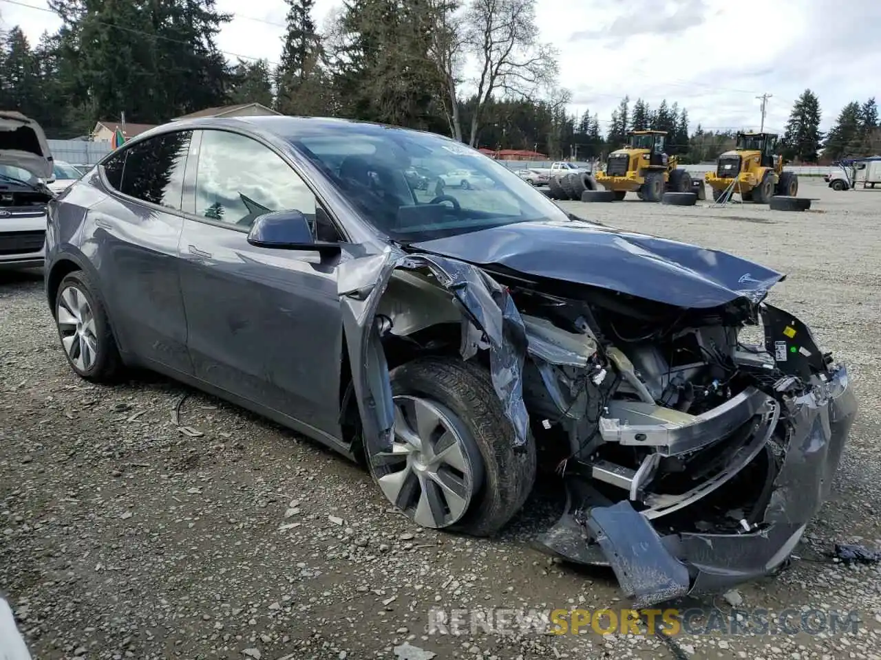 4 Photograph of a damaged car 7SAYGDEE9PF967828 TESLA MODEL Y 2023