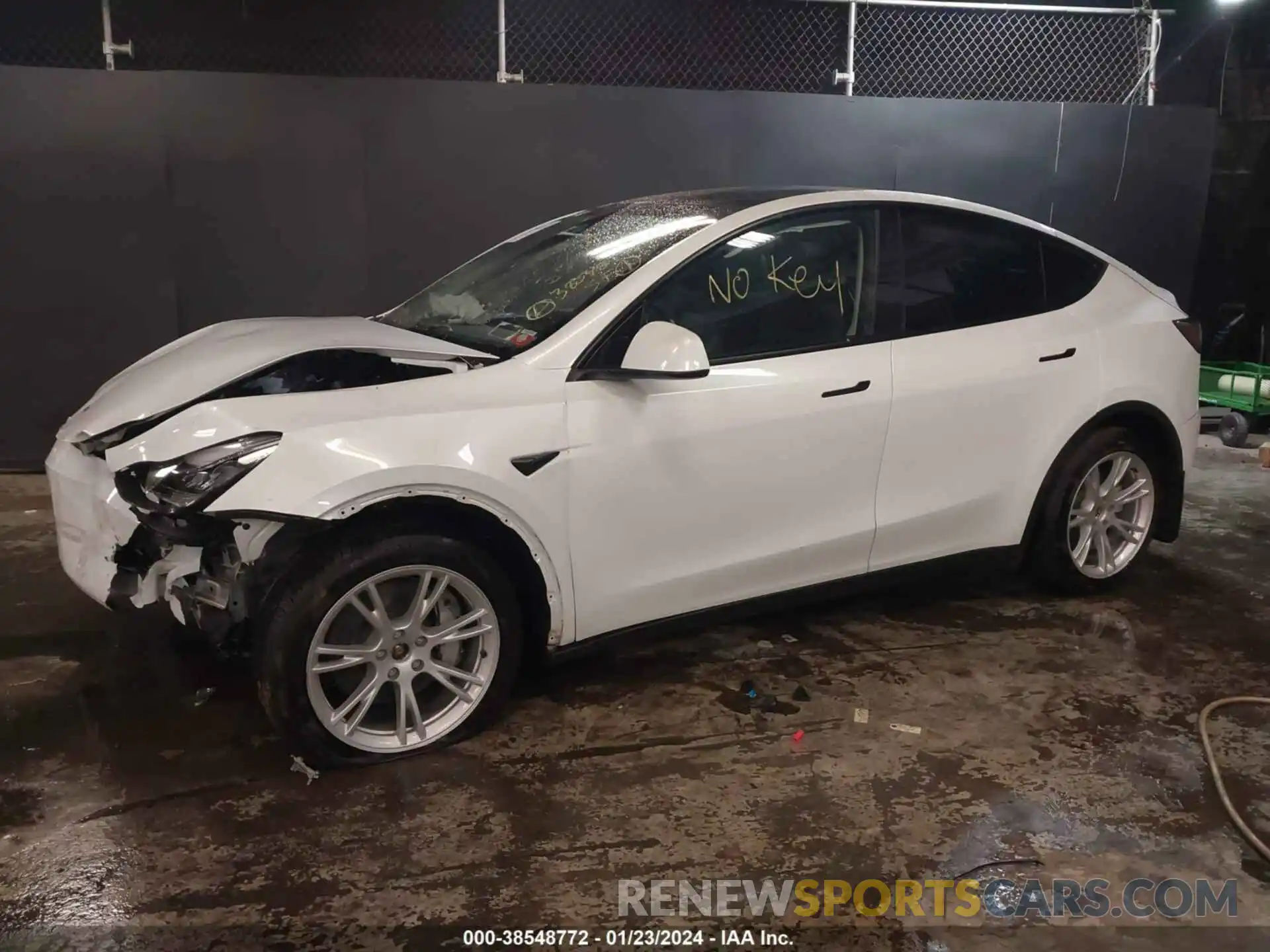 2 Фотография поврежденного автомобиля 7SAYGDEEXPA101374 TESLA MODEL Y 2023