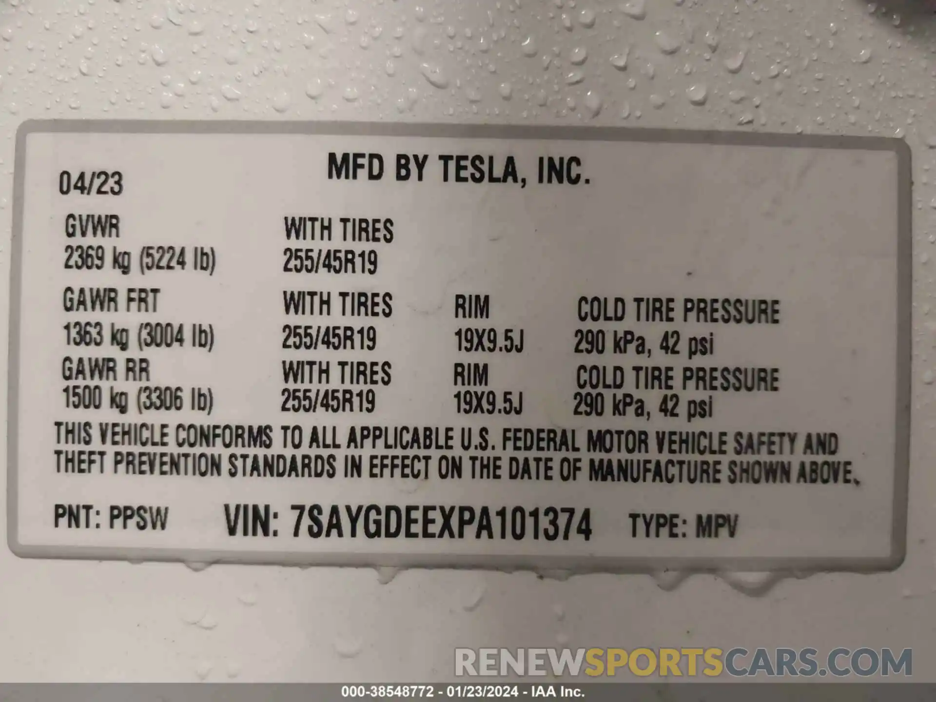 9 Photograph of a damaged car 7SAYGDEEXPA101374 TESLA MODEL Y 2023