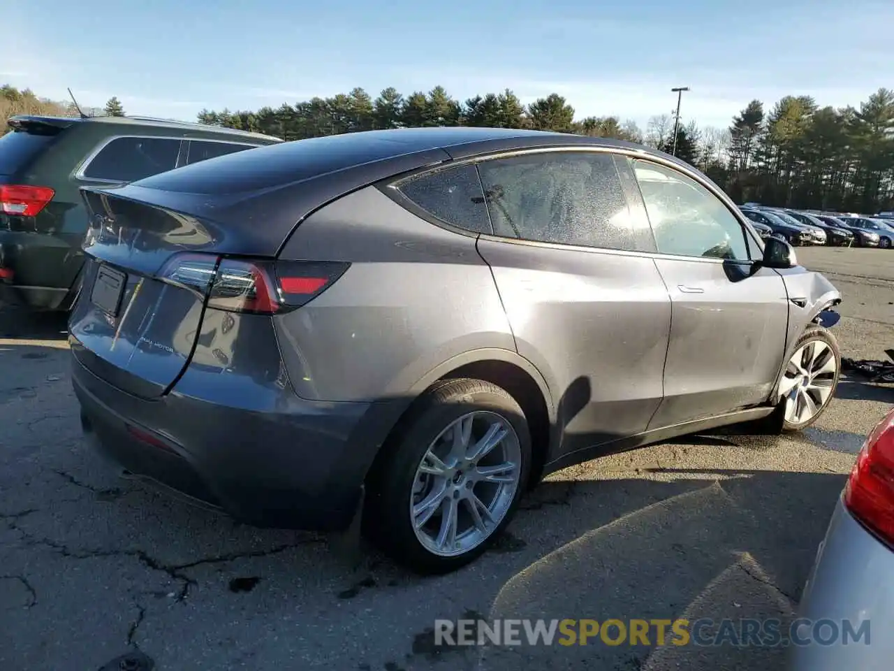 3 Photograph of a damaged car 7SAYGDEEXPA117977 TESLA MODEL Y 2023