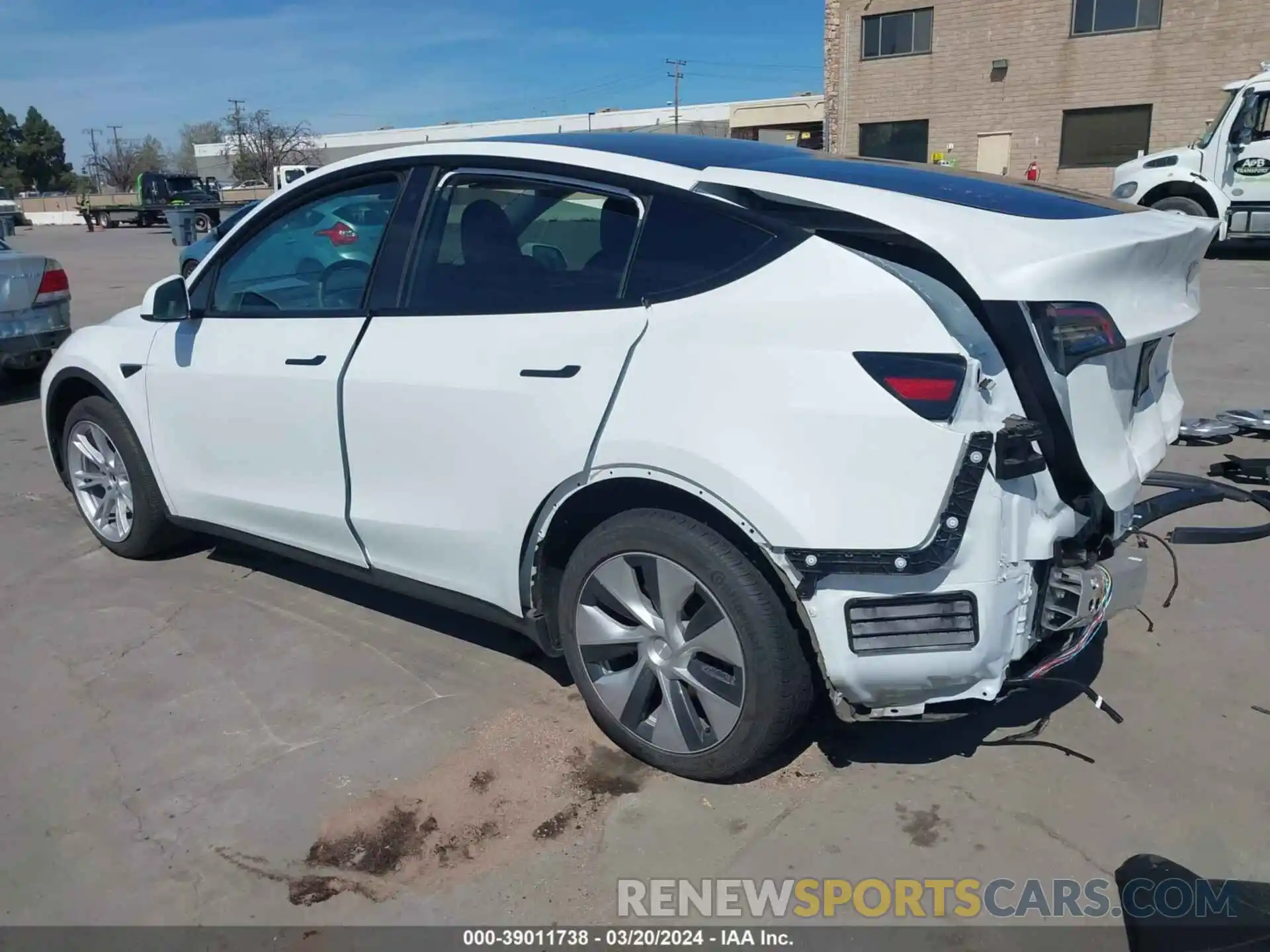 3 Photograph of a damaged car 7SAYGDEEXPF683379 TESLA MODEL Y 2023