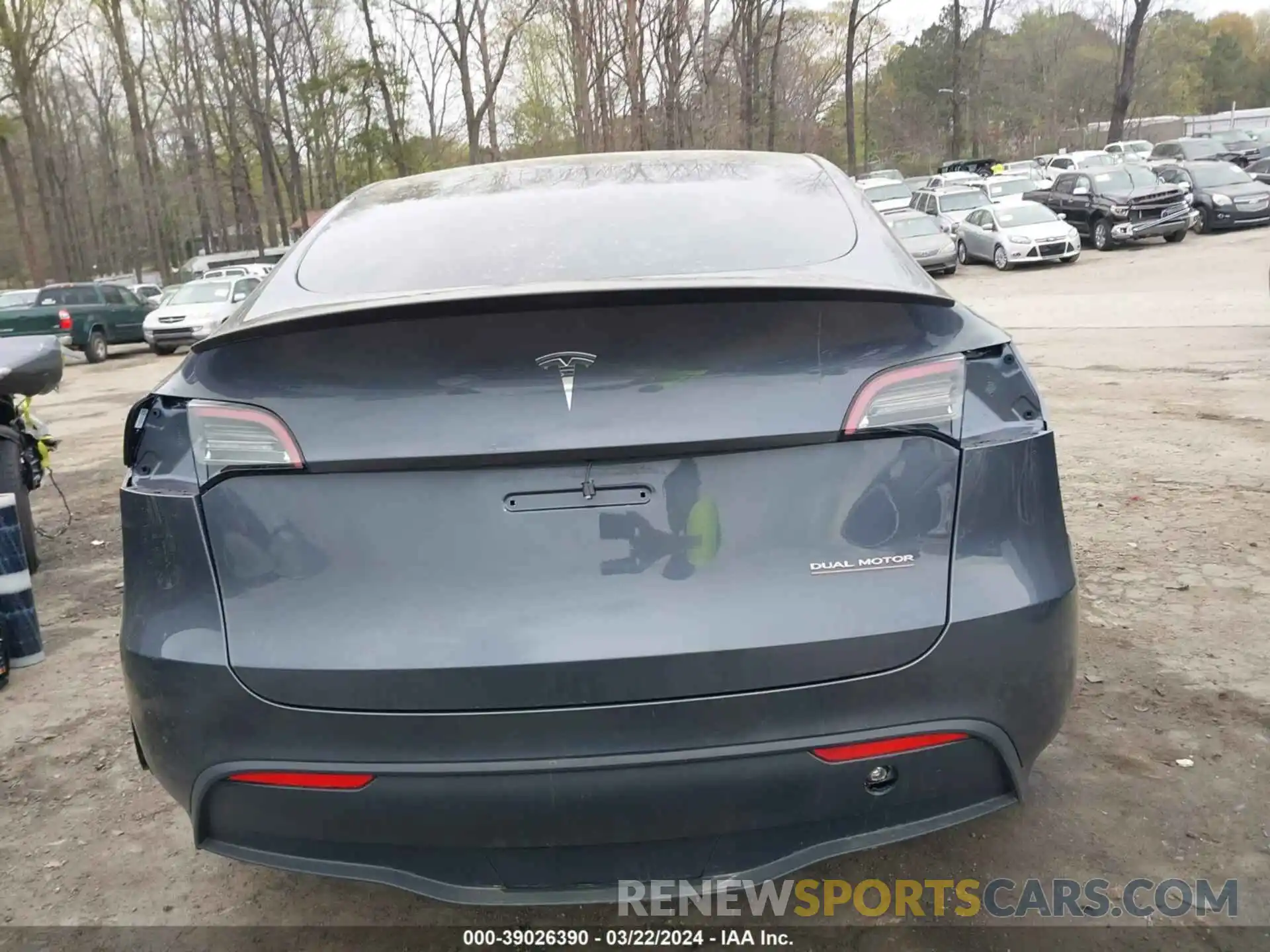 16 Photograph of a damaged car 7SAYGDEF3PF701214 TESLA MODEL Y 2023