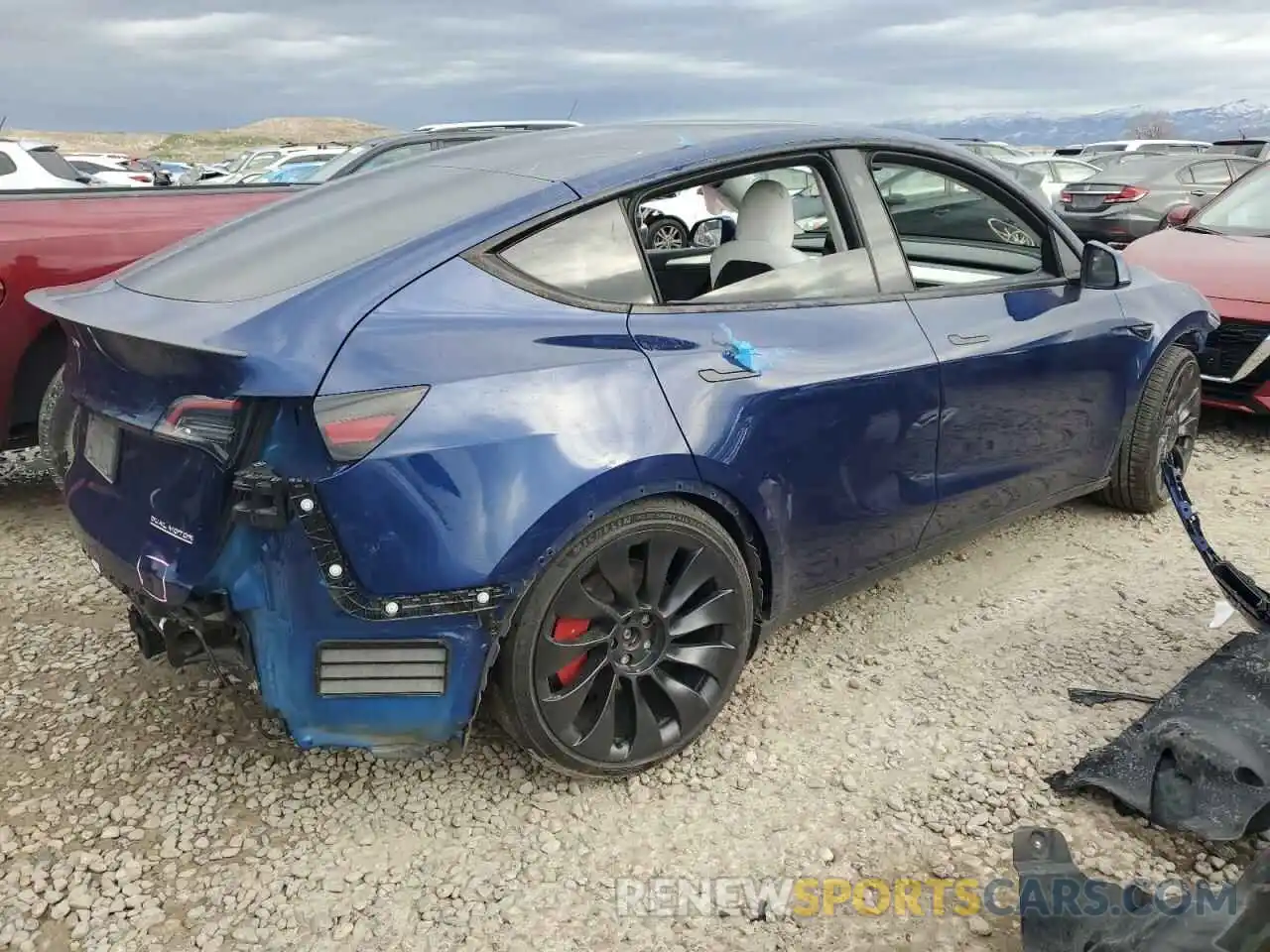 3 Photograph of a damaged car 7SAYGDEF4PF620528 TESLA MODEL Y 2023