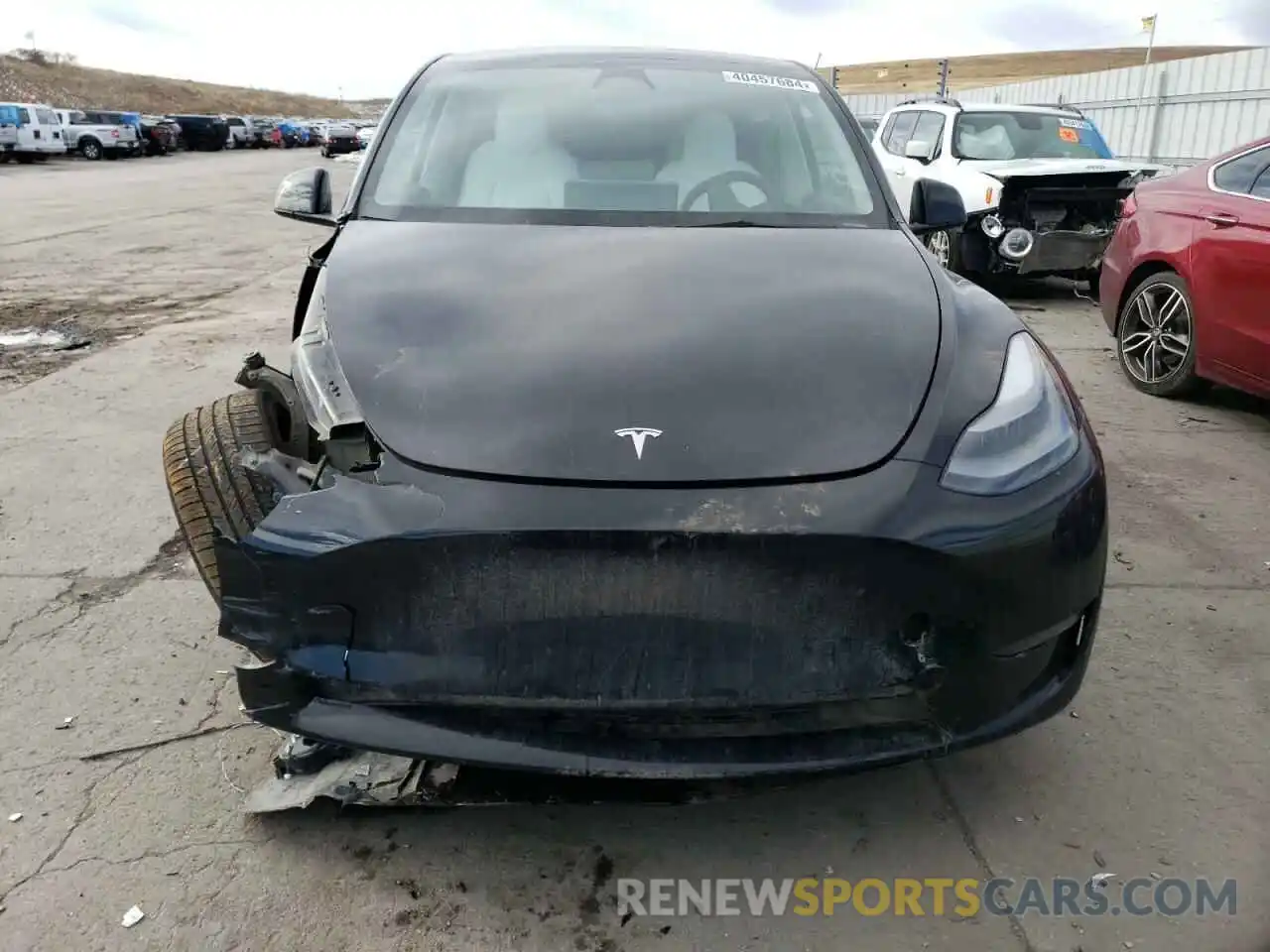 5 Photograph of a damaged car 7SAYGDEF5PF701909 TESLA MODEL Y 2023