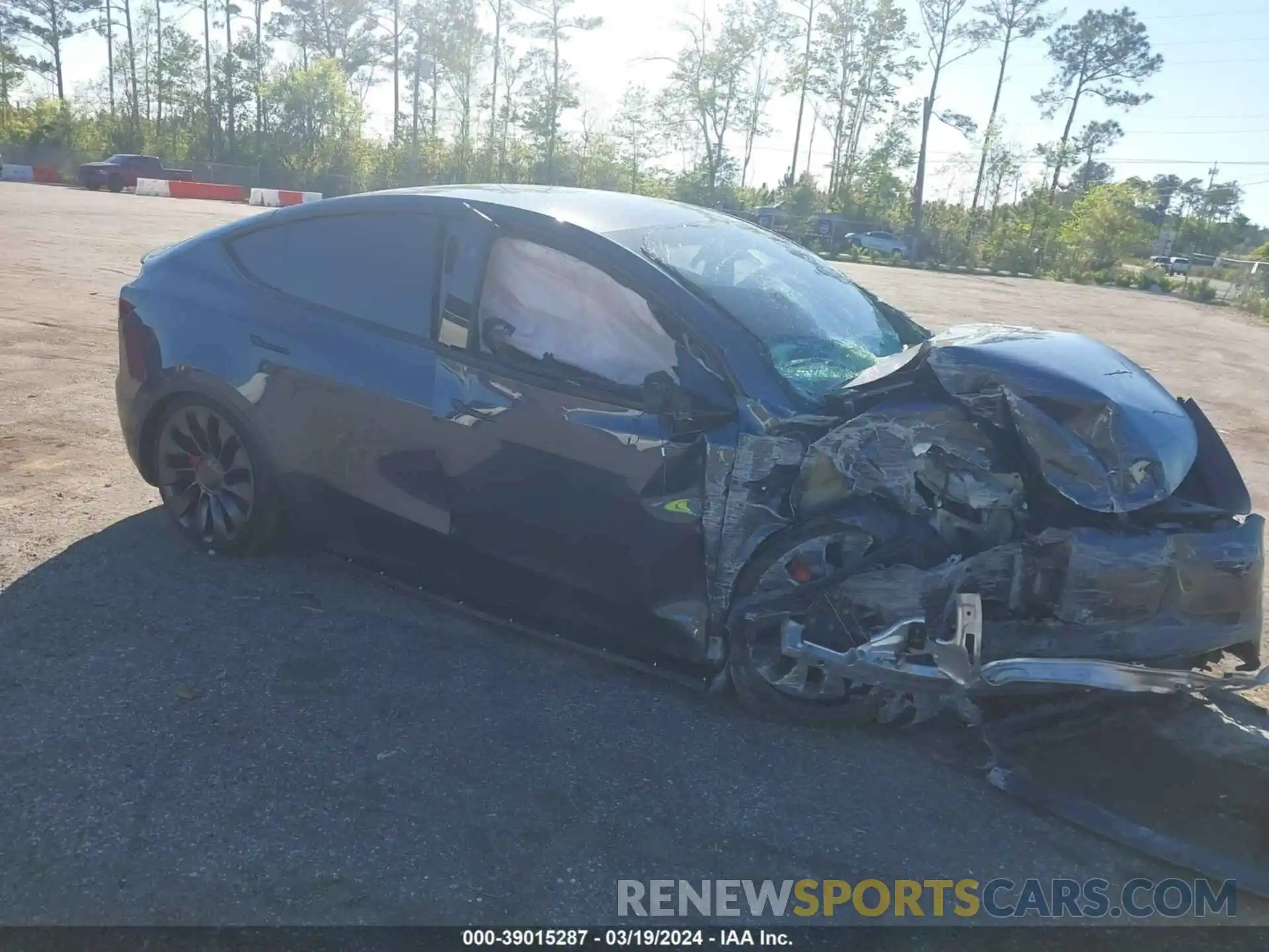 1 Photograph of a damaged car 7SAYGDEF6PF789949 TESLA MODEL Y 2023