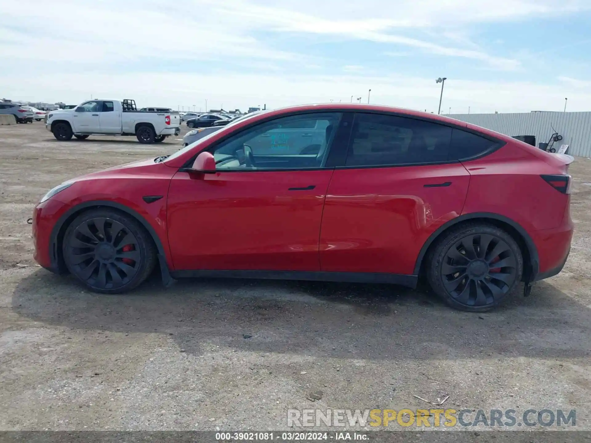 13 Photograph of a damaged car 7SAYGDEF9PF708393 TESLA MODEL Y 2023