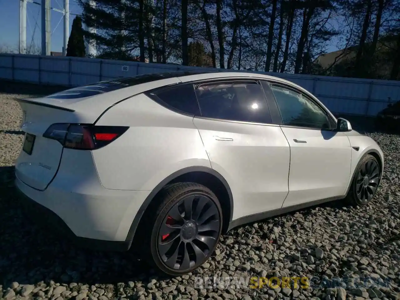 3 Photograph of a damaged car 7SAYGDEF9PF800328 TESLA MODEL Y 2023