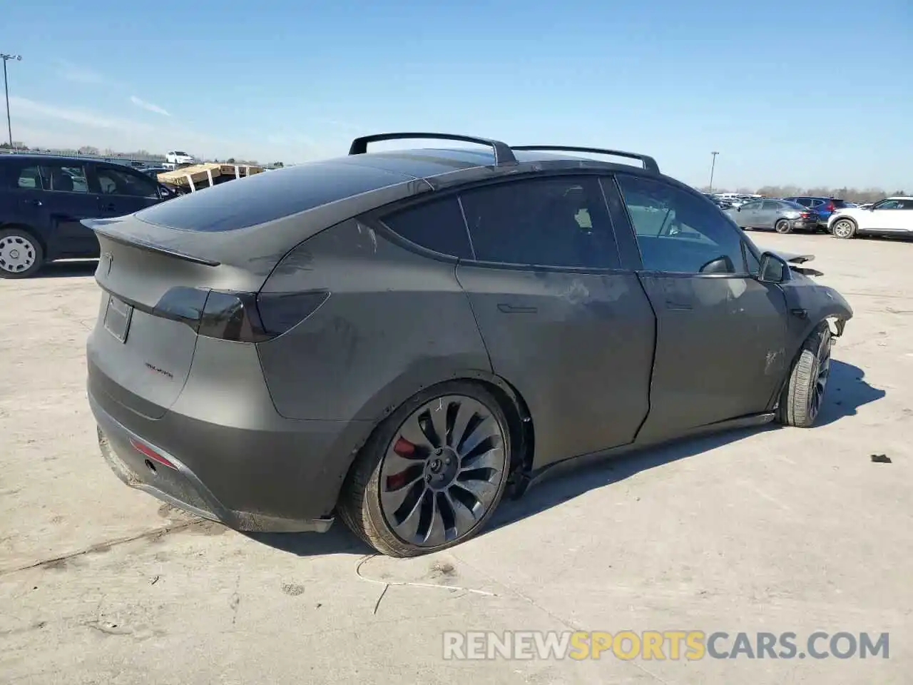 3 Фотография поврежденного автомобиля 7SAYGDEFXPF864779 TESLA MODEL Y 2023