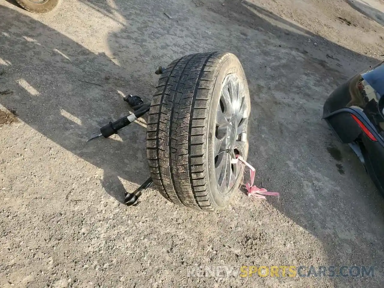 13 Photograph of a damaged car LRWYGDEE0PC137097 TESLA MODEL Y 2023