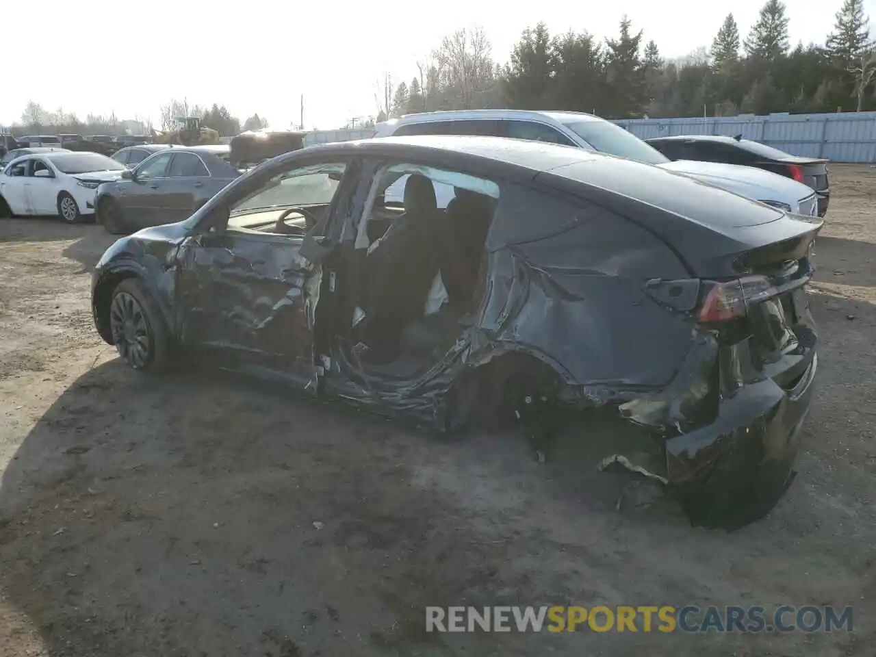 2 Photograph of a damaged car LRWYGDEE0PC137097 TESLA MODEL Y 2023