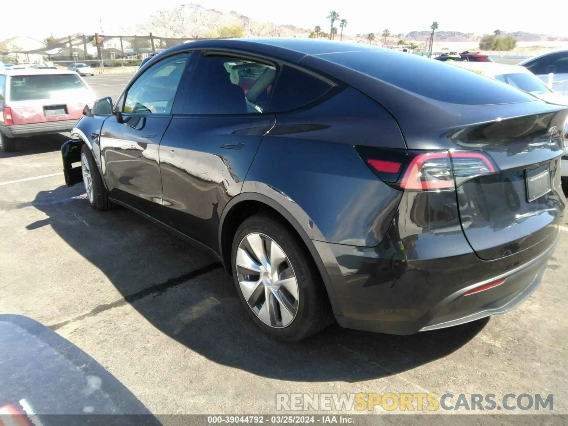 3 Photograph of a damaged car 7SAYGAEE1RF987153 TESLA MODEL Y 2024