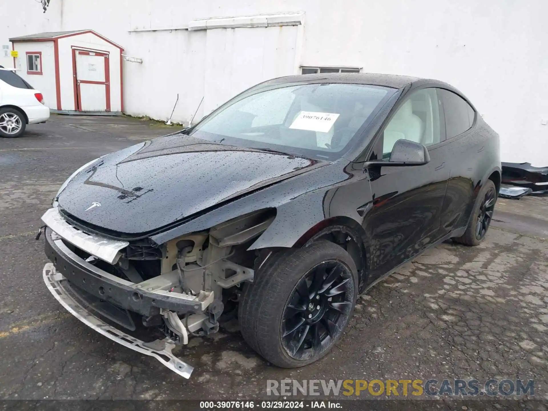 2 Photograph of a damaged car 7SAYGDEE0RF982950 TESLA MODEL Y 2024