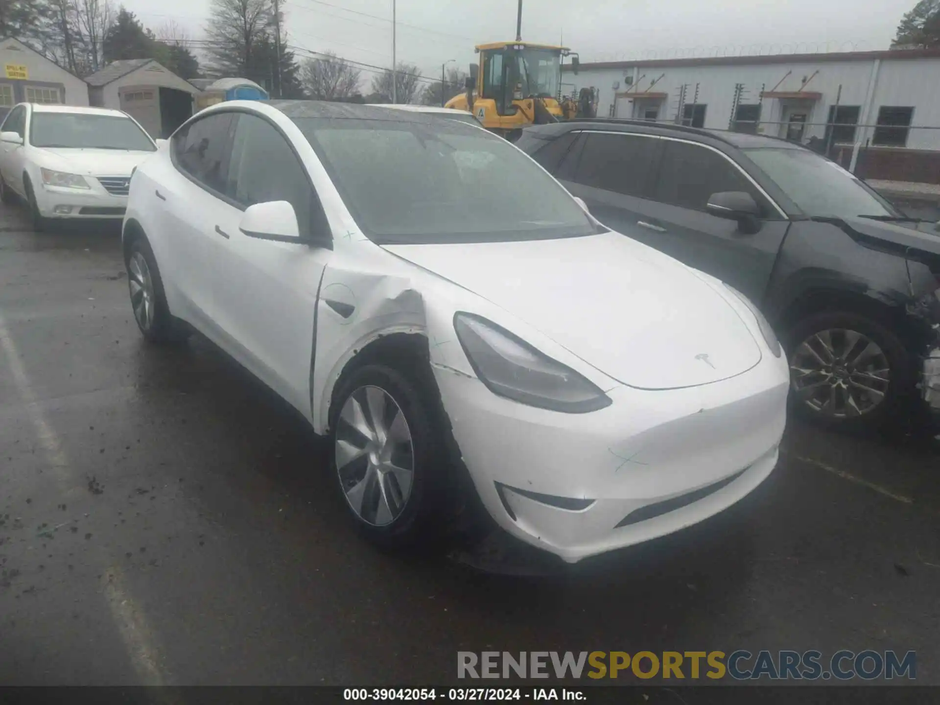 1 Photograph of a damaged car 7SAYGDEE2RA236562 TESLA MODEL Y 2024