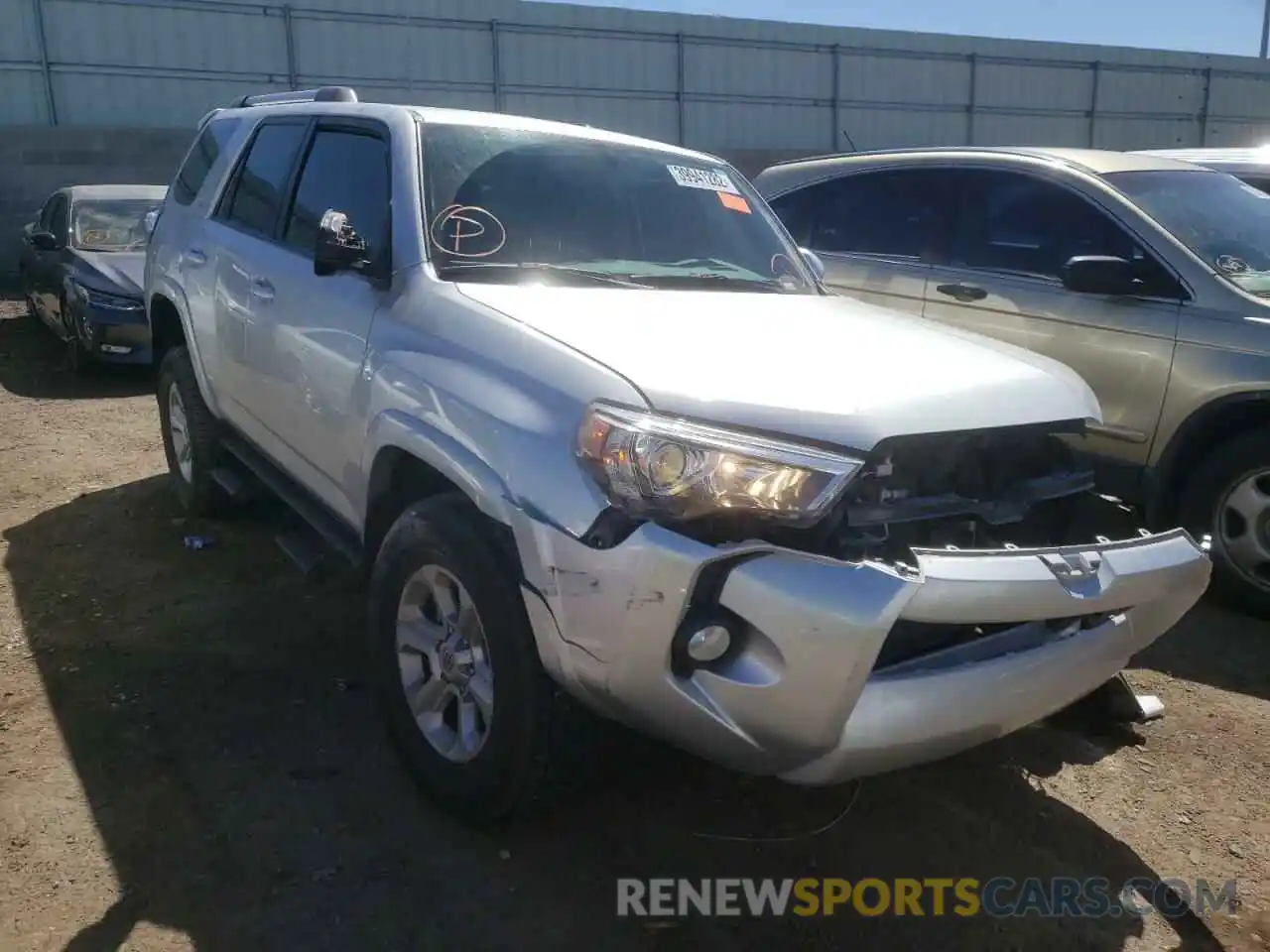 1 Photograph of a damaged car JTEBU5JR0K5612370 TOYOTA 4RUNNER 2019