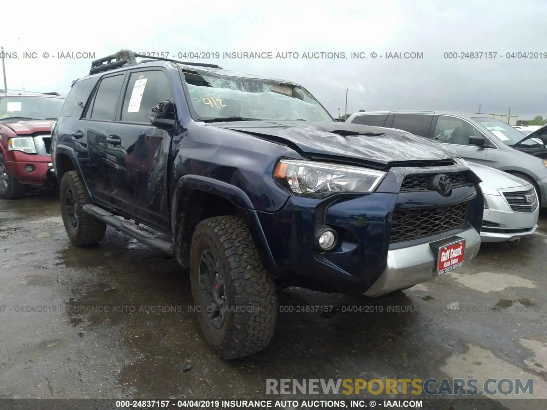 1 Photograph of a damaged car JTEBU5JR0K5616807 TOYOTA 4RUNNER 2019