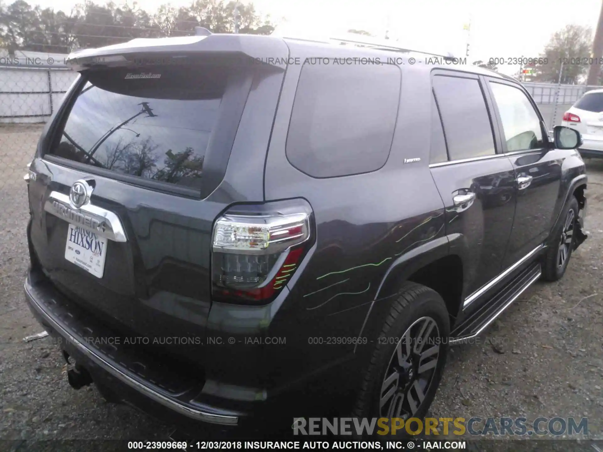 4 Фотография поврежденного автомобиля JTEBU5JR0K5617097 TOYOTA 4RUNNER 2019