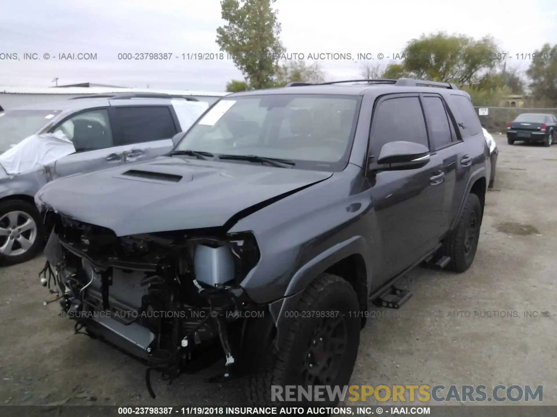 2 Photograph of a damaged car JTEBU5JR0K5618945 TOYOTA 4RUNNER 2019