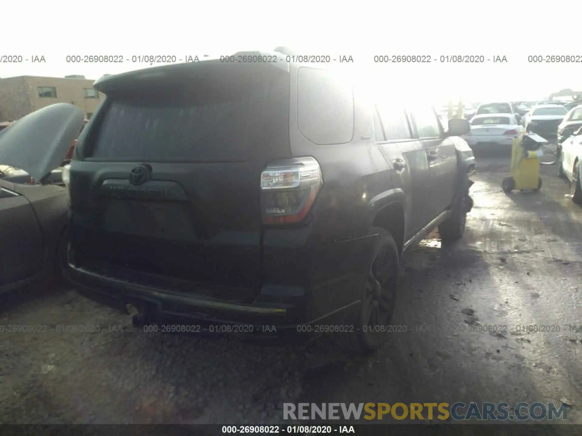 4 Фотография поврежденного автомобиля JTEBU5JR0K5620999 TOYOTA 4RUNNER 2019