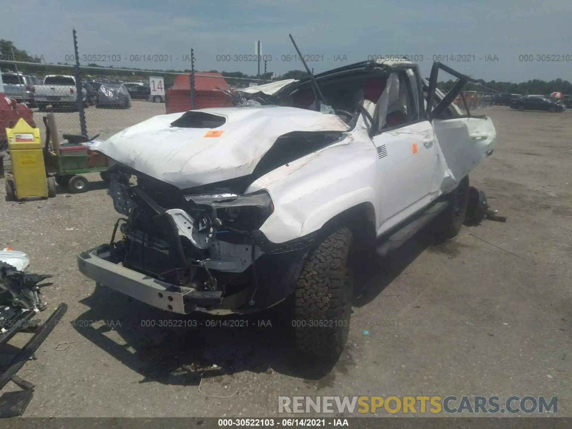 2 Photograph of a damaged car JTEBU5JR0K5622848 TOYOTA 4RUNNER 2019