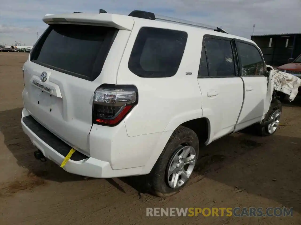 4 Фотография поврежденного автомобиля JTEBU5JR0K5627130 TOYOTA 4RUNNER 2019