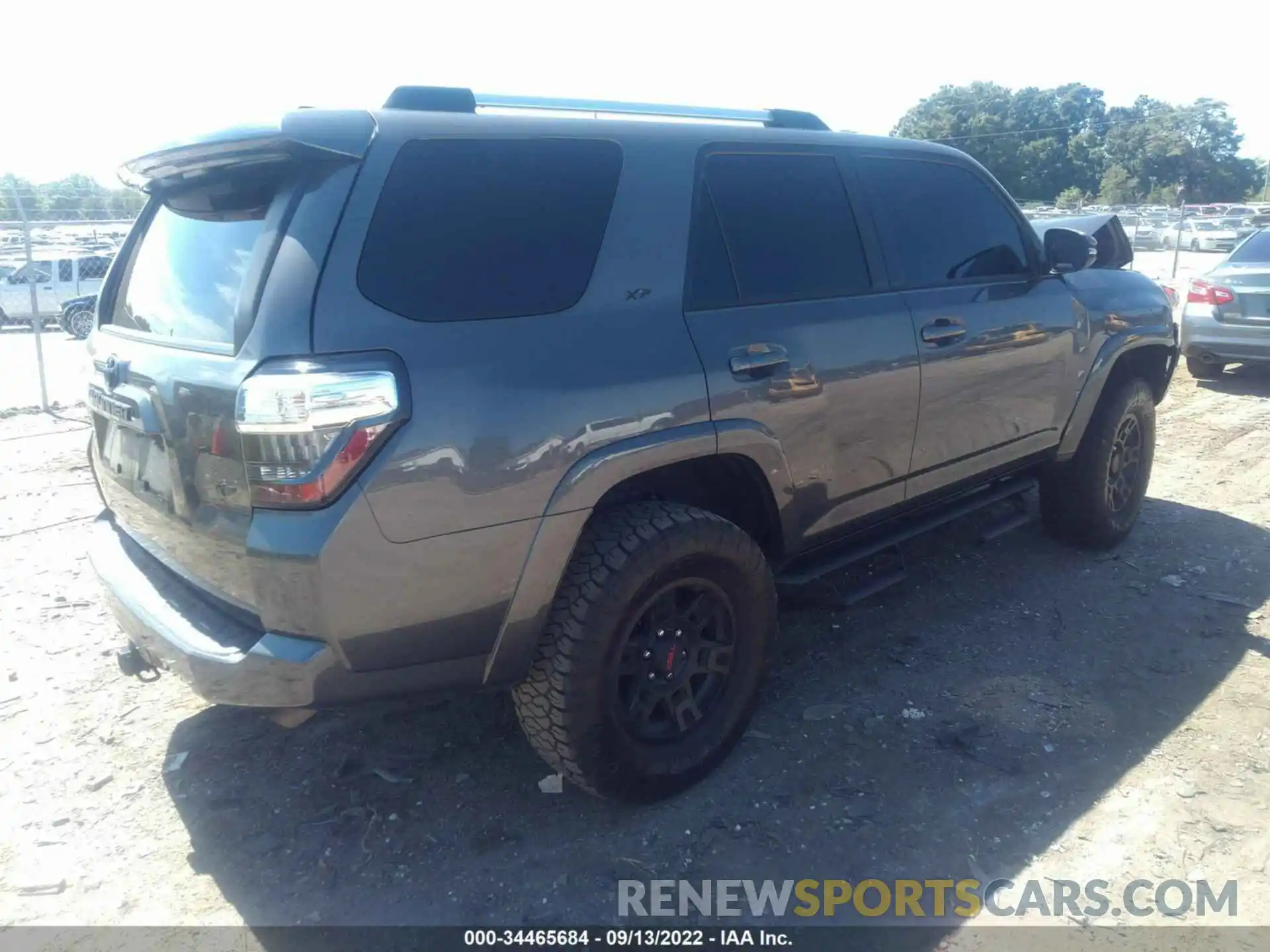 4 Photograph of a damaged car JTEBU5JR0K5630058 TOYOTA 4RUNNER 2019