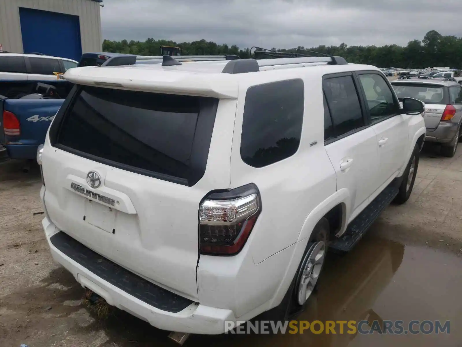 4 Фотография поврежденного автомобиля JTEBU5JR0K5632652 TOYOTA 4RUNNER 2019