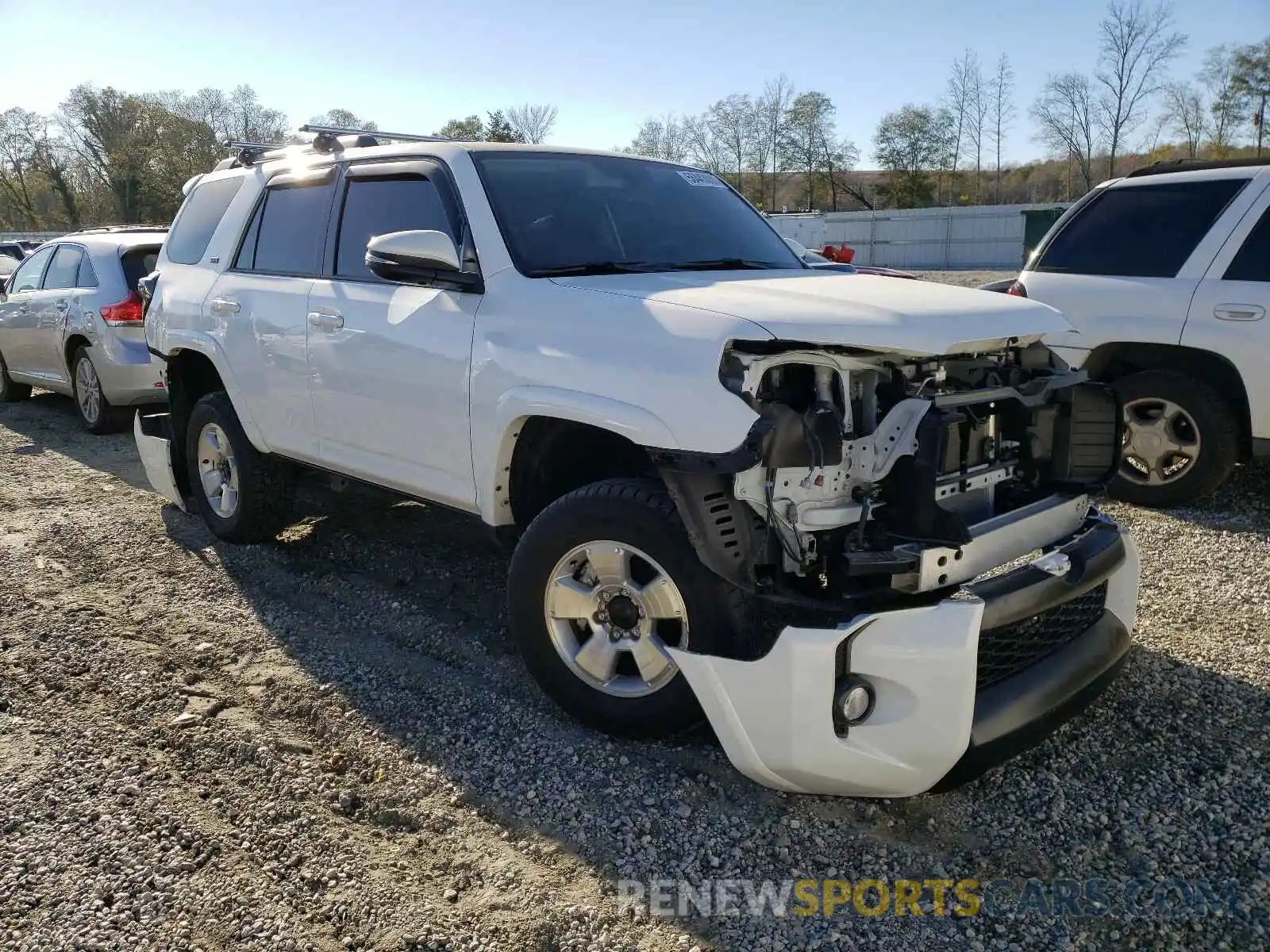 1 Фотография поврежденного автомобиля JTEBU5JR0K5634238 TOYOTA 4RUNNER 2019