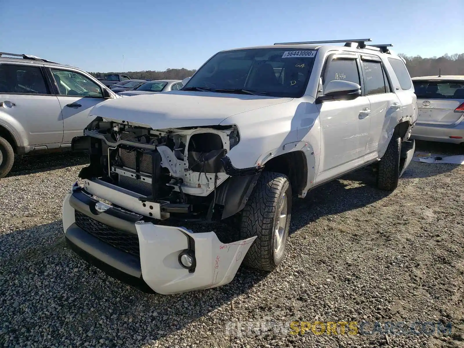 2 Фотография поврежденного автомобиля JTEBU5JR0K5634238 TOYOTA 4RUNNER 2019