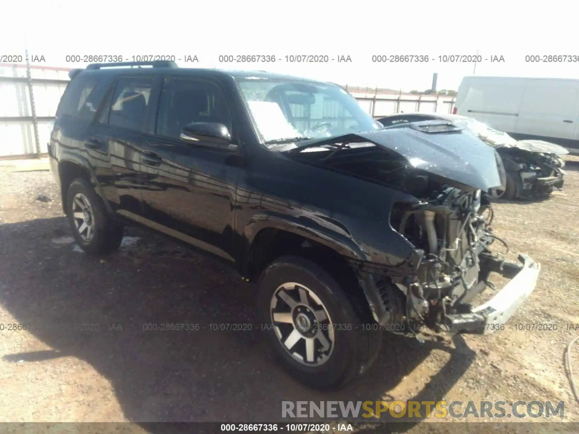 1 Фотография поврежденного автомобиля JTEBU5JR0K5636930 TOYOTA 4RUNNER 2019