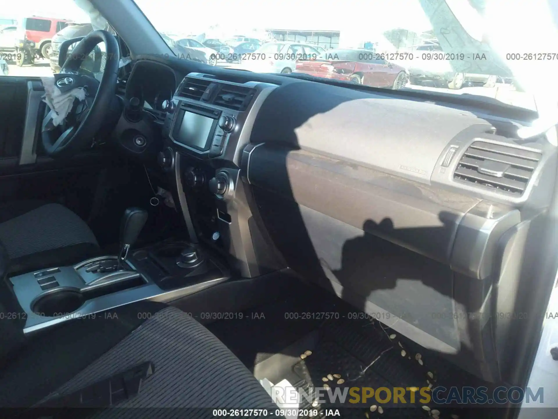 5 Photograph of a damaged car JTEBU5JR0K5639245 TOYOTA 4RUNNER 2019