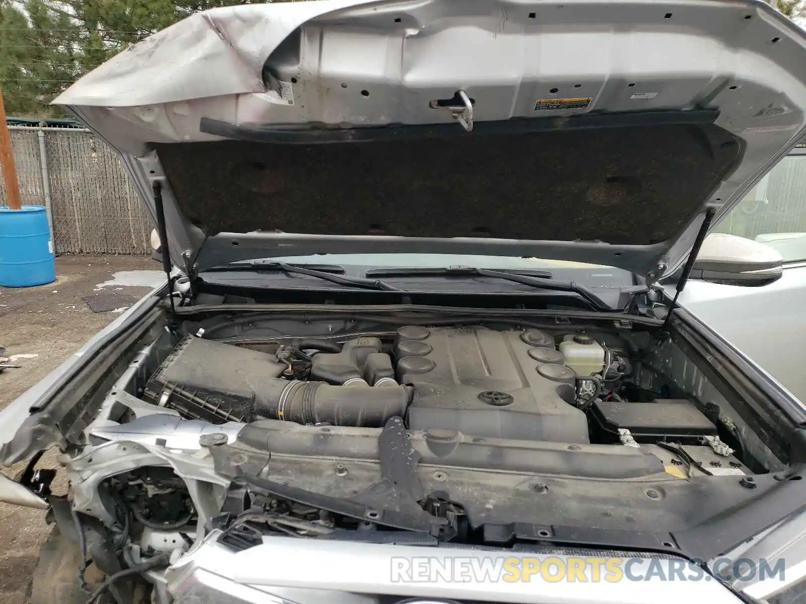 7 Photograph of a damaged car JTEBU5JR0K5644610 TOYOTA 4RUNNER 2019