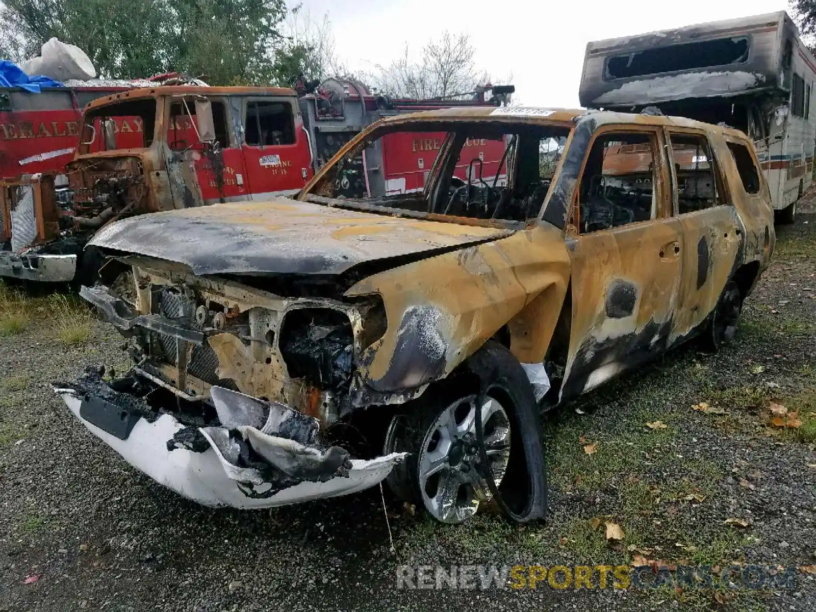 2 Фотография поврежденного автомобиля JTEBU5JR0K5645403 TOYOTA 4RUNNER 2019