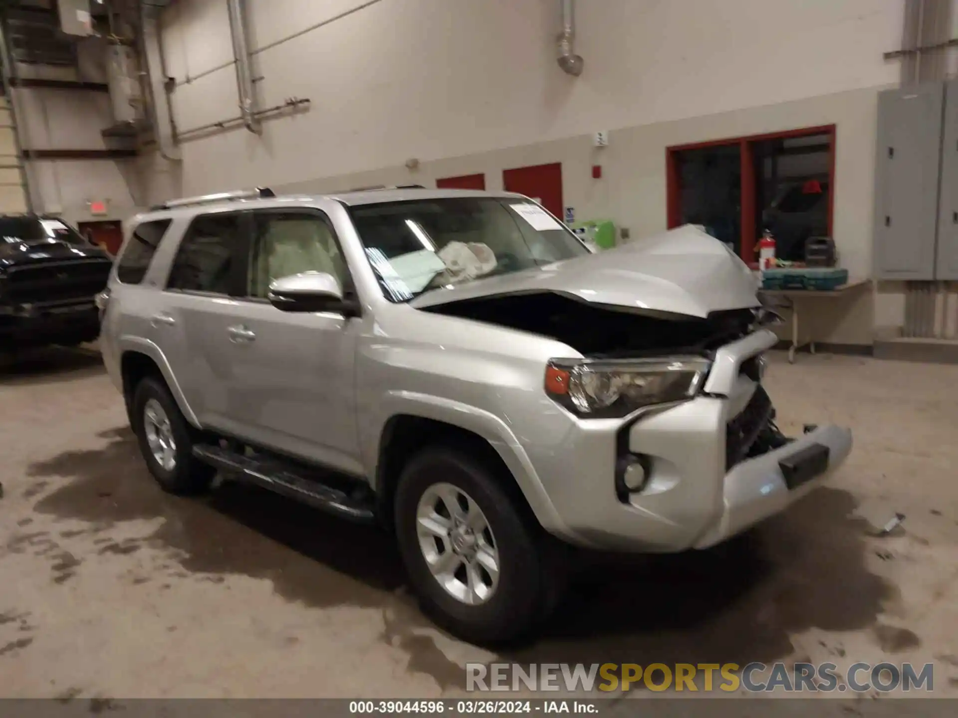 1 Photograph of a damaged car JTEBU5JR0K5645935 TOYOTA 4RUNNER 2019