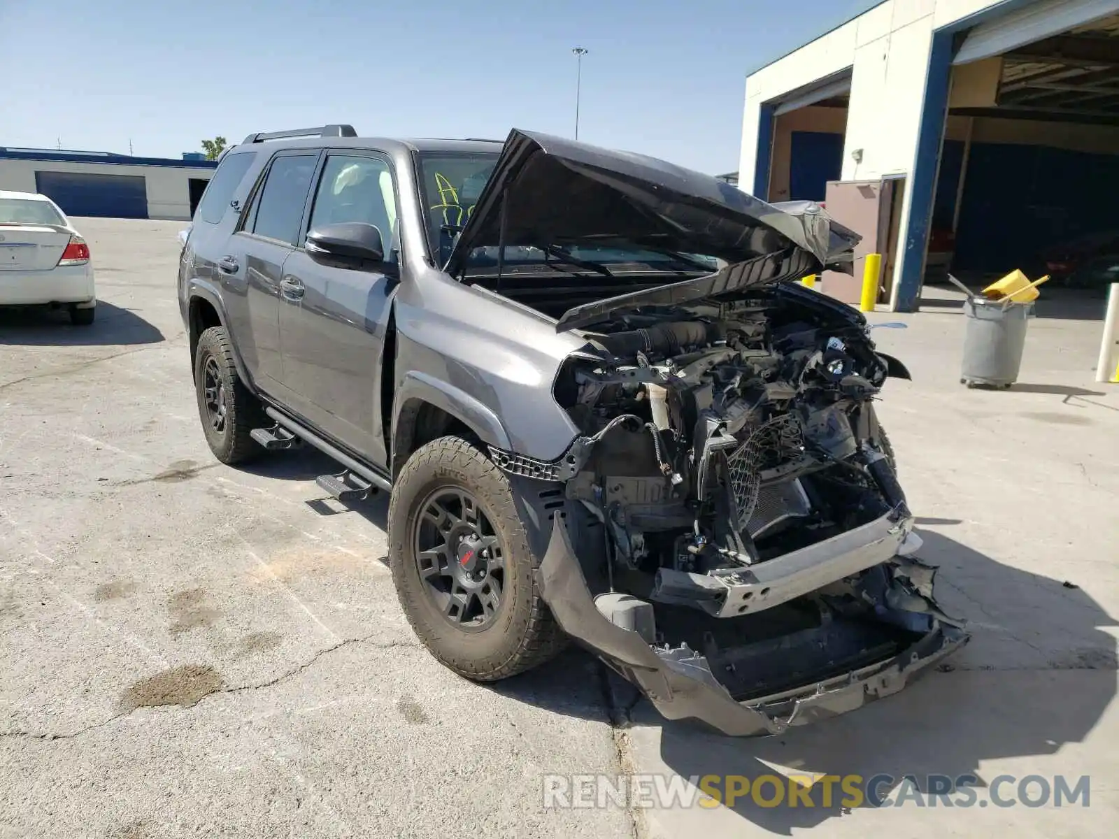 1 Photograph of a damaged car JTEBU5JR0K5646678 TOYOTA 4RUNNER 2019