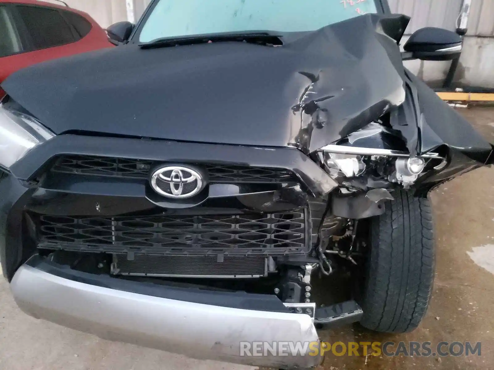 9 Photograph of a damaged car JTEBU5JR0K5647832 TOYOTA 4RUNNER 2019