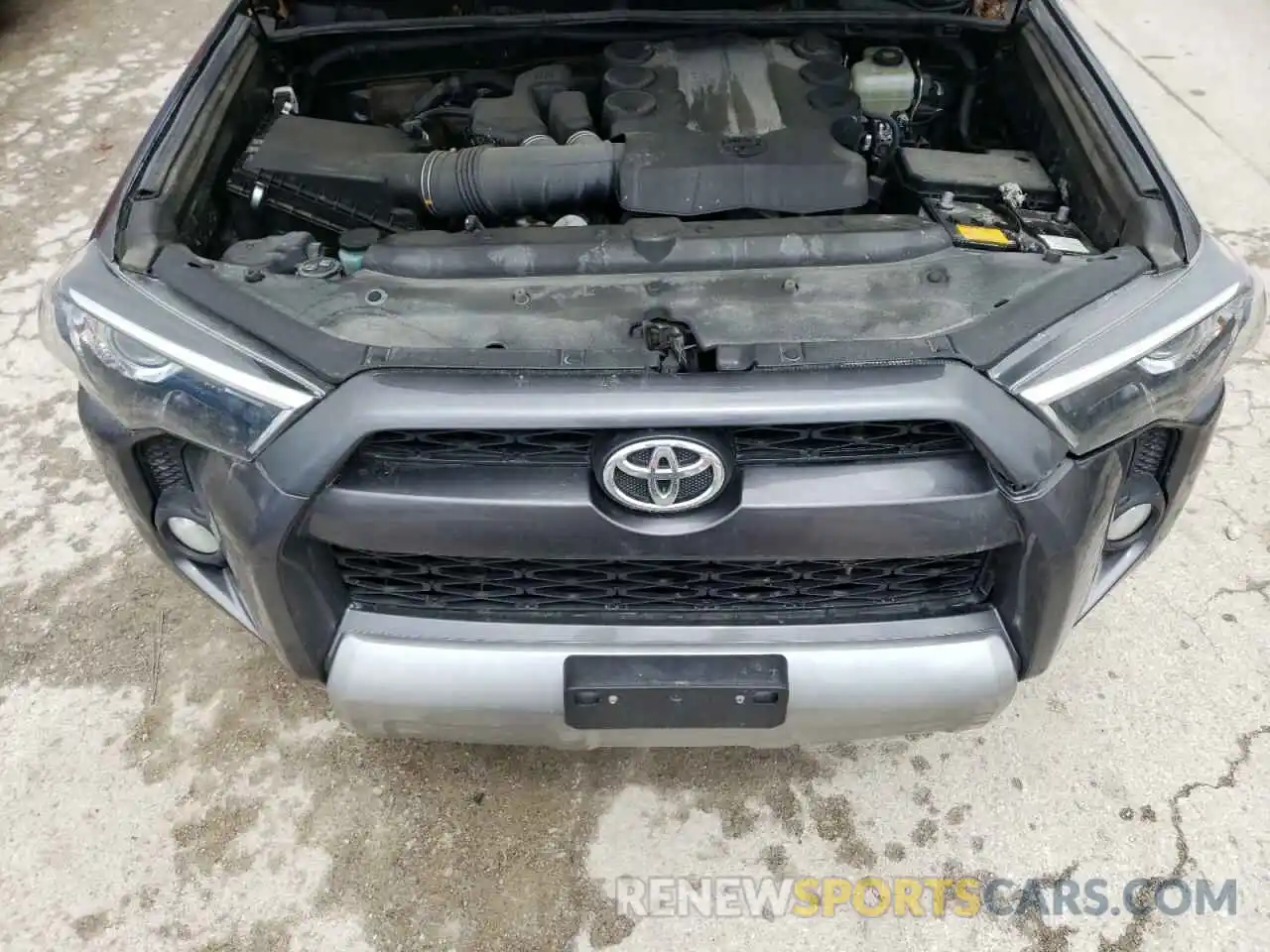 7 Photograph of a damaged car JTEBU5JR0K5650181 TOYOTA 4RUNNER 2019