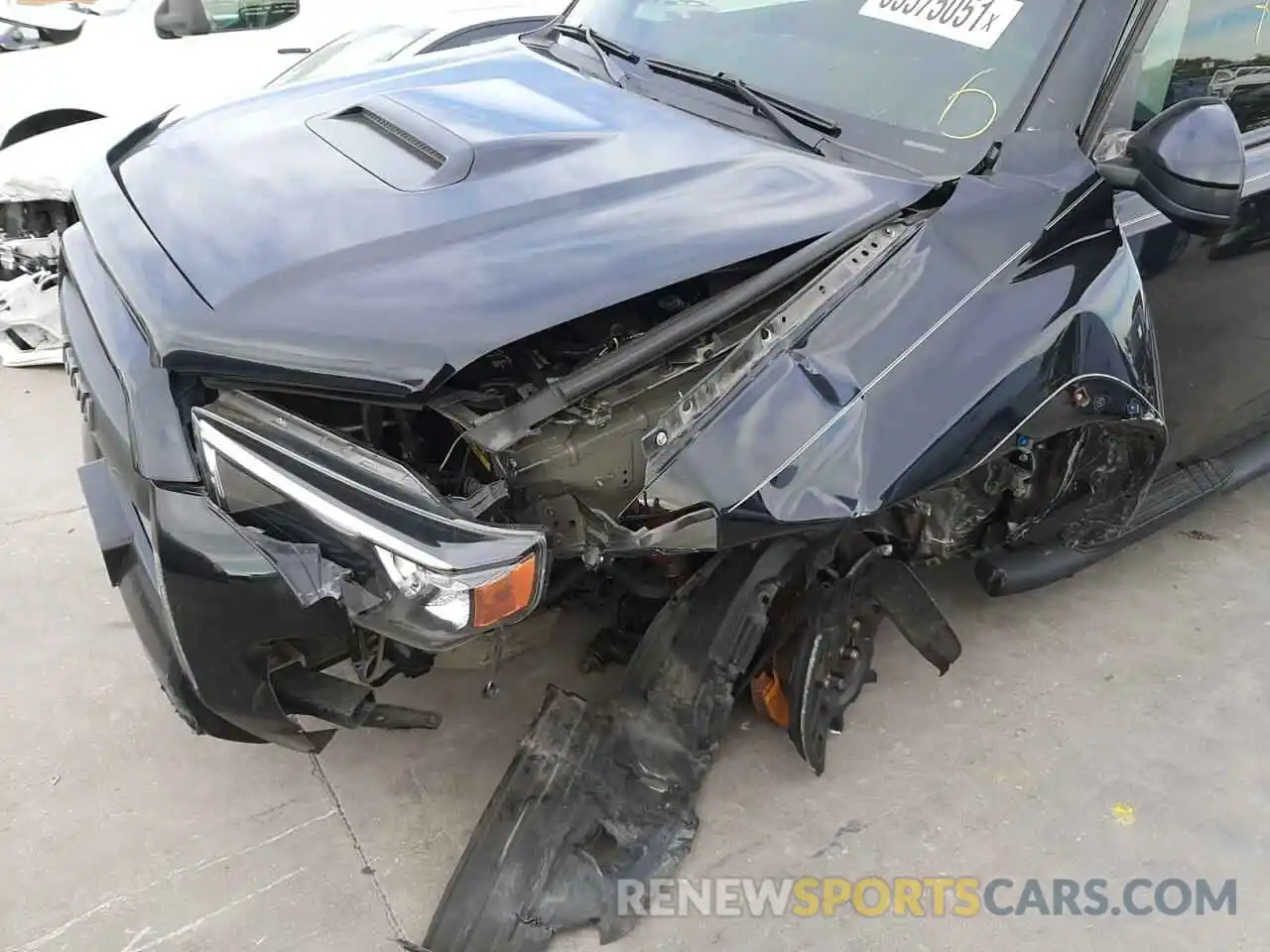 9 Photograph of a damaged car JTEBU5JR0K5653663 TOYOTA 4RUNNER 2019