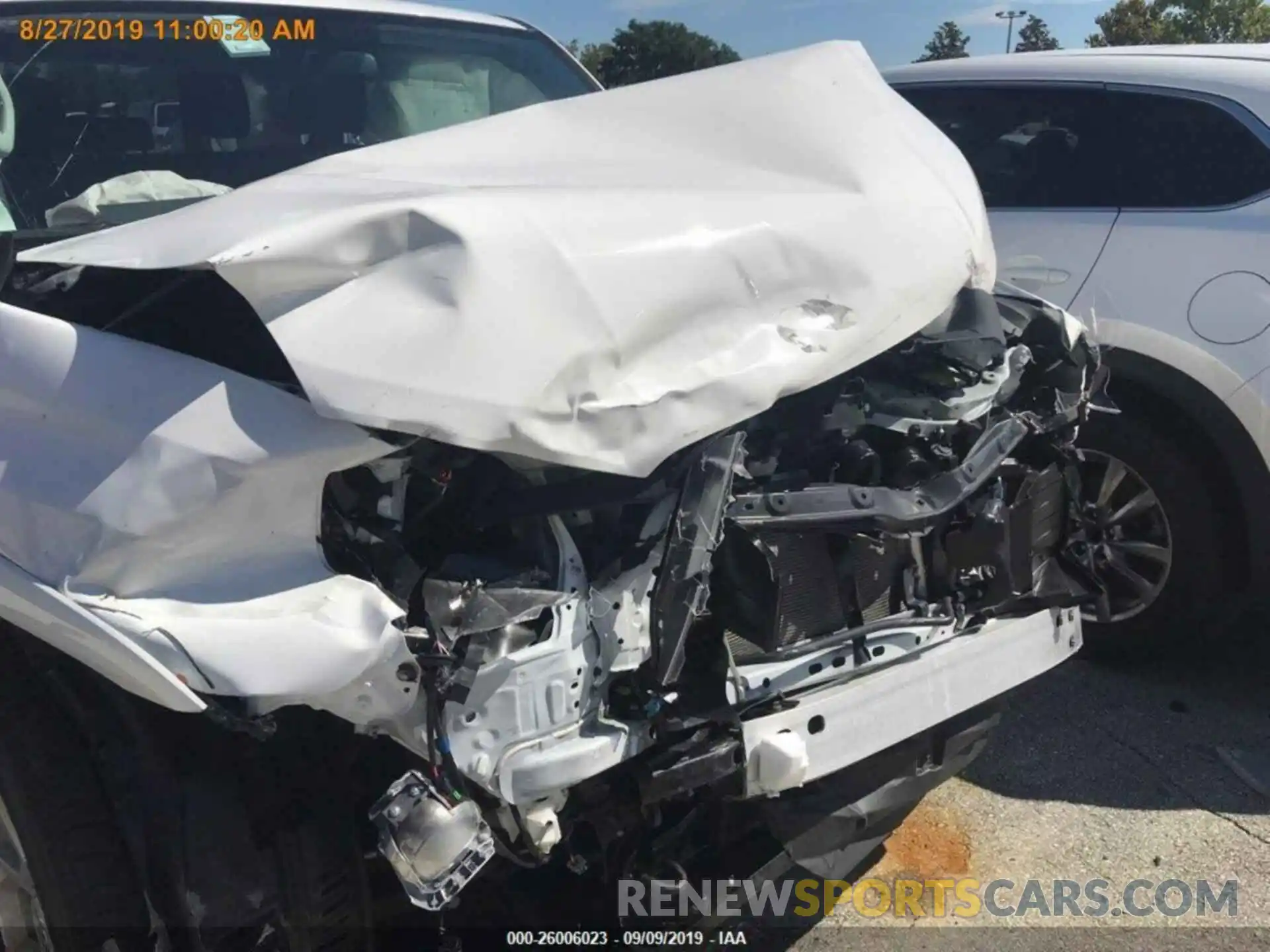 14 Photograph of a damaged car JTEBU5JR0K5654859 TOYOTA 4RUNNER 2019