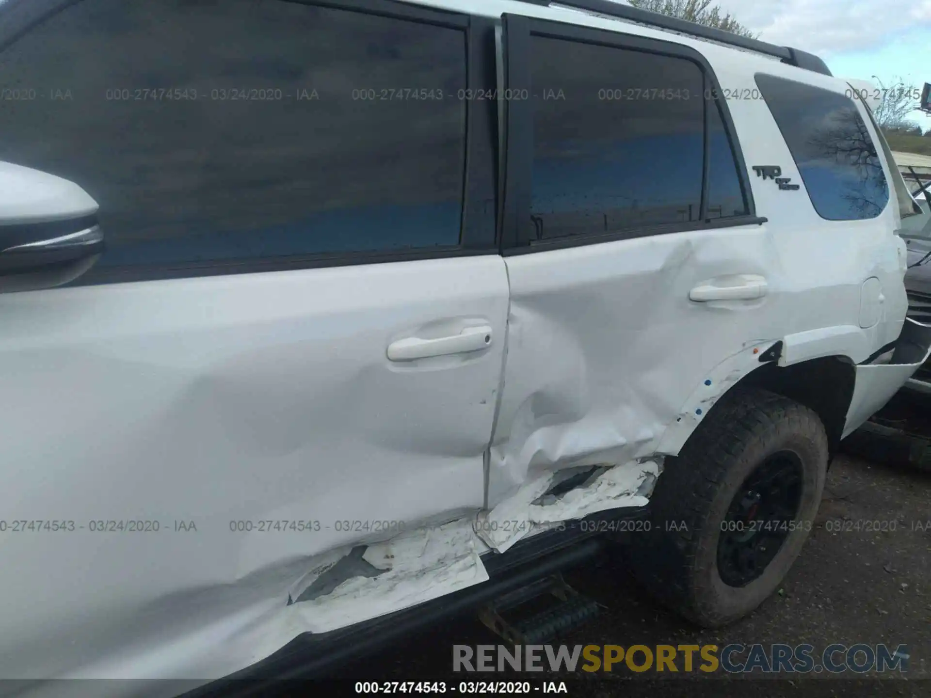 6 Photograph of a damaged car JTEBU5JR0K5655039 TOYOTA 4RUNNER 2019