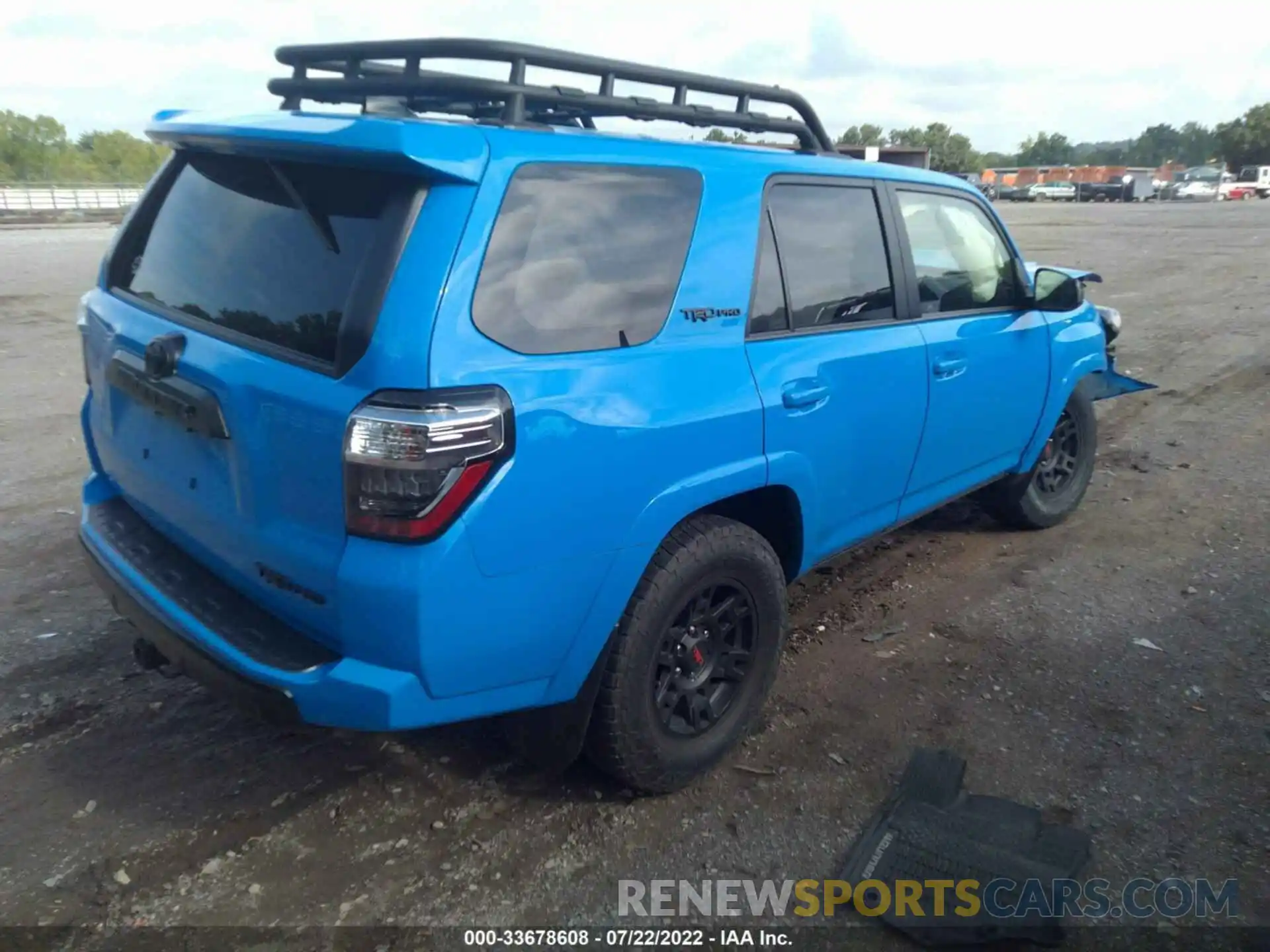 4 Фотография поврежденного автомобиля JTEBU5JR0K5657759 TOYOTA 4RUNNER 2019